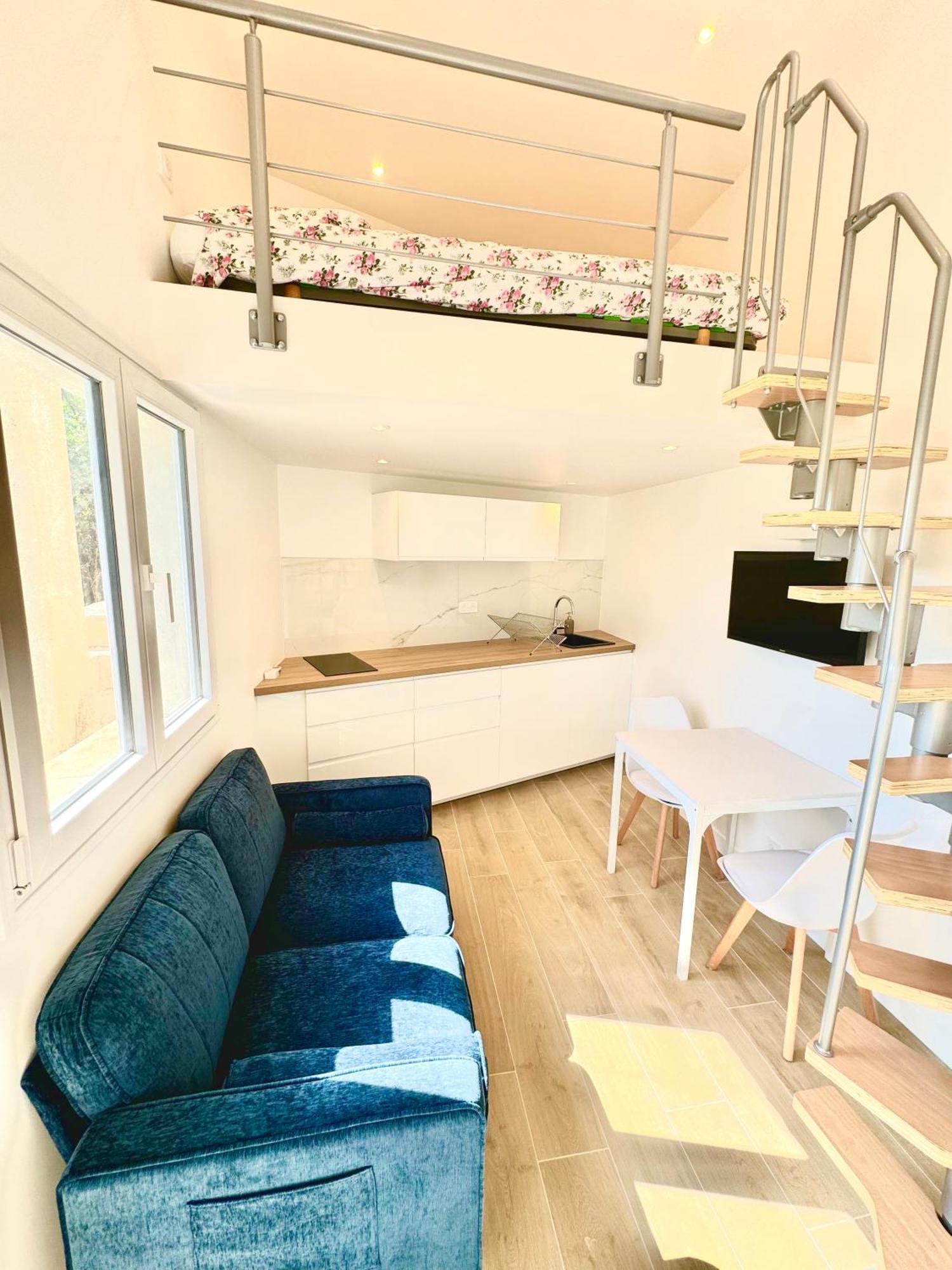 Apartment 3 Independants Dans Avec Piscine Nizza
