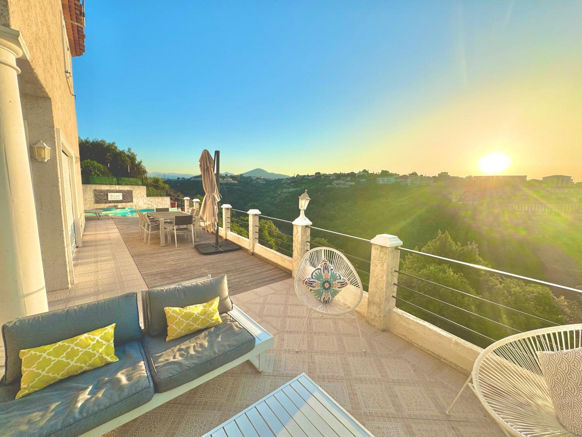 3 Independants Dans Avec Piscine Apartment Nizza